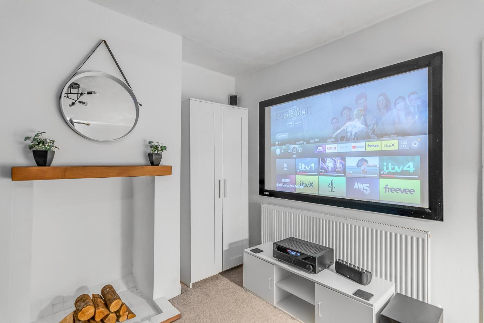 Casa vacanze House With Cinema And Parking