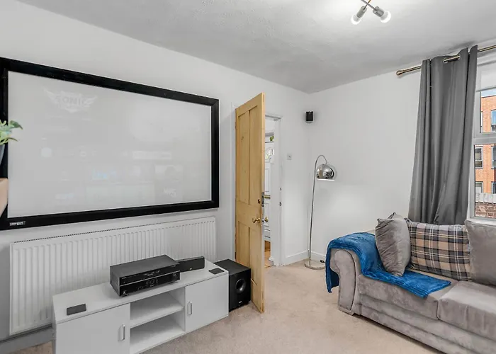 City House With Cinema Room And Parking