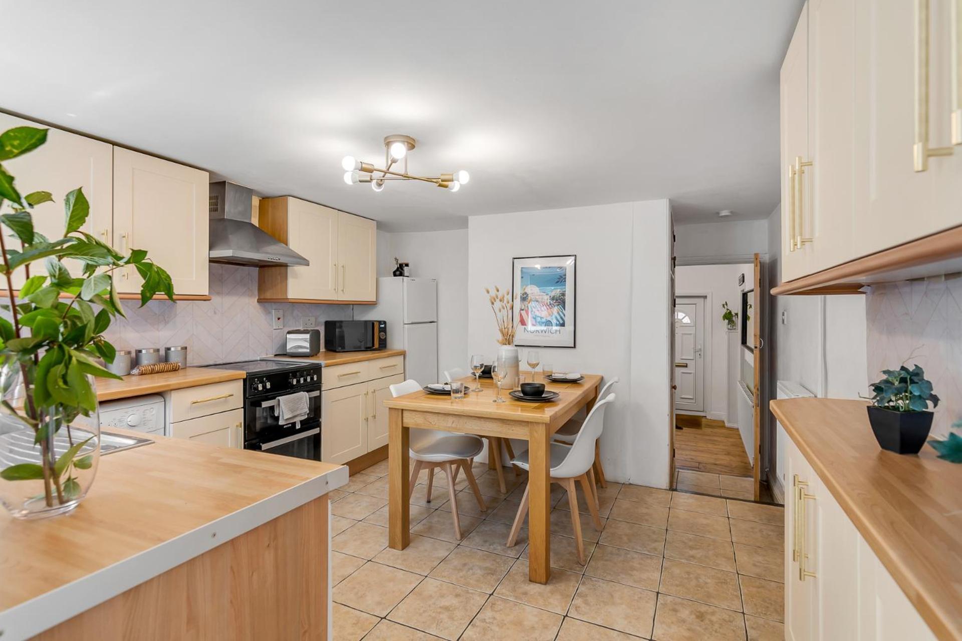 House With Cinema And Parking Holiday home *